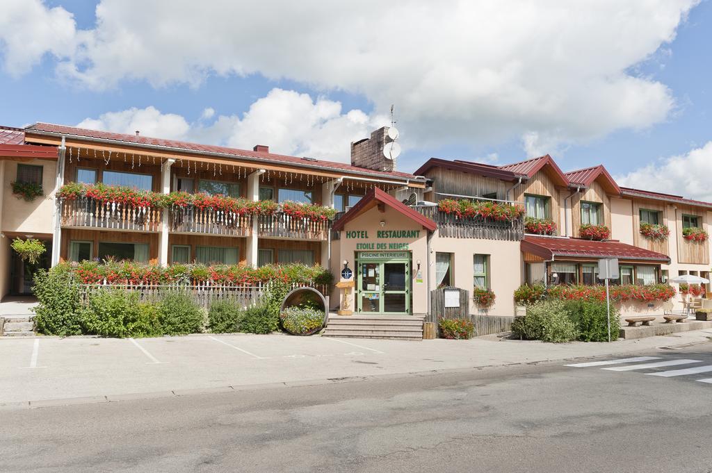Etoile Des Neiges Piscine Spa Sauna Metabief Exterior photo