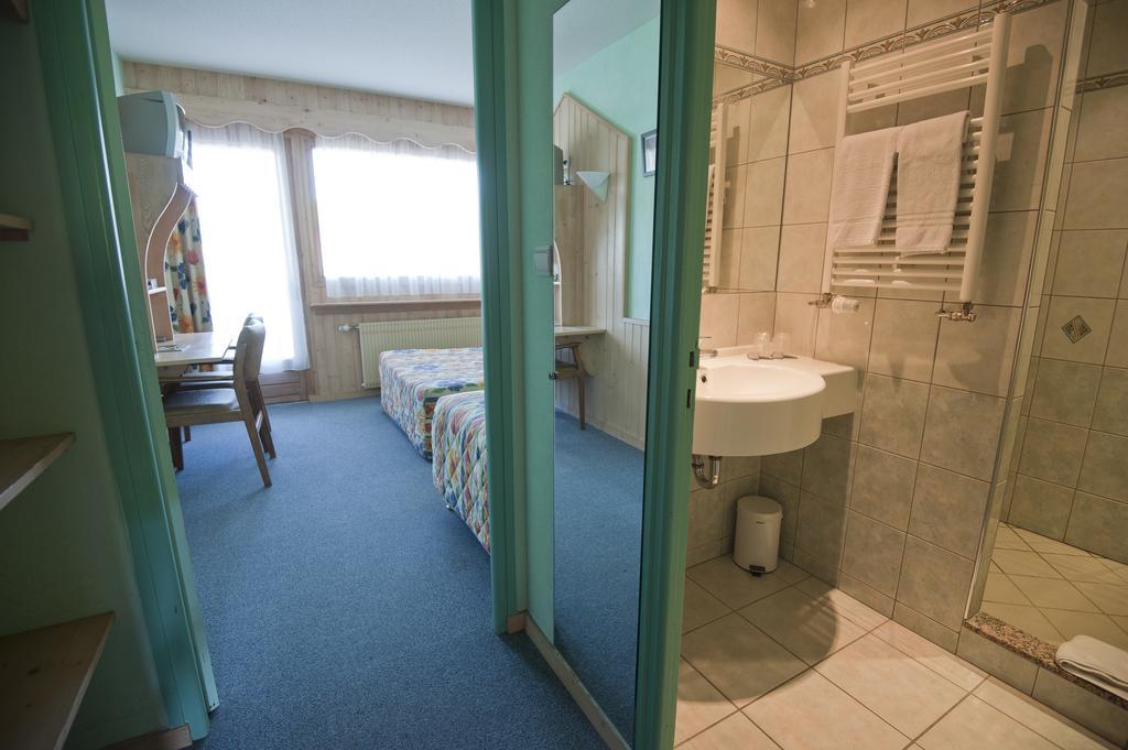 Etoile Des Neiges Piscine Spa Sauna Metabief Room photo